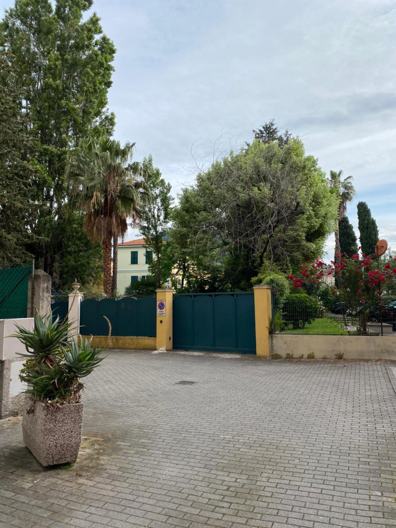 Villa Angelina Casa Limone Vallecrosia Exterior photo